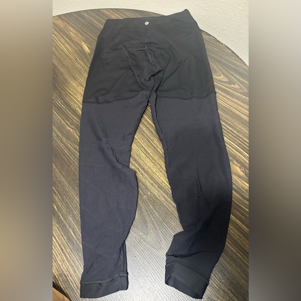 Lululemon legging size 10